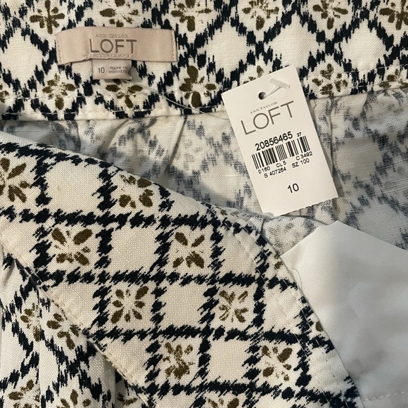 Loft Skirt - Picture 8 of 9